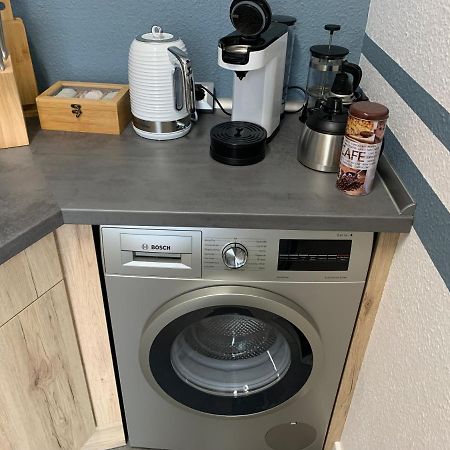 Exklusive Stadtwohnung Am Elbradweg: Best-Preis-Fewo Rathausblick 1 Fuer Max. 3 Pers. Inkl. Wlan, Prime Video & Self Check-In ヴィッテンベルゲ エクステリア 写真